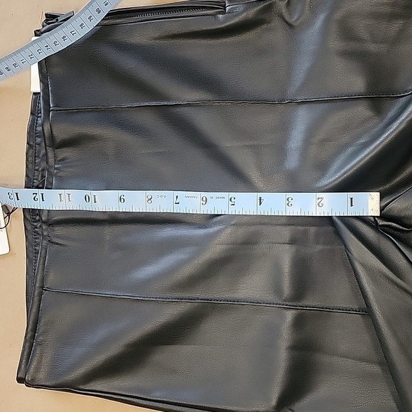 Zara Size M Black Faux Leather Leggings / Skinny Pants, NEW with Tag - Picture 5 of 15